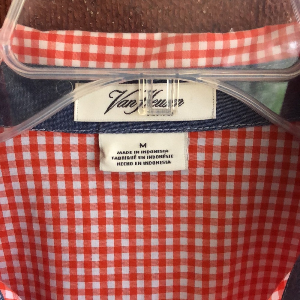 Van Heusen button down shirt-Medium - Picture 6 of 12